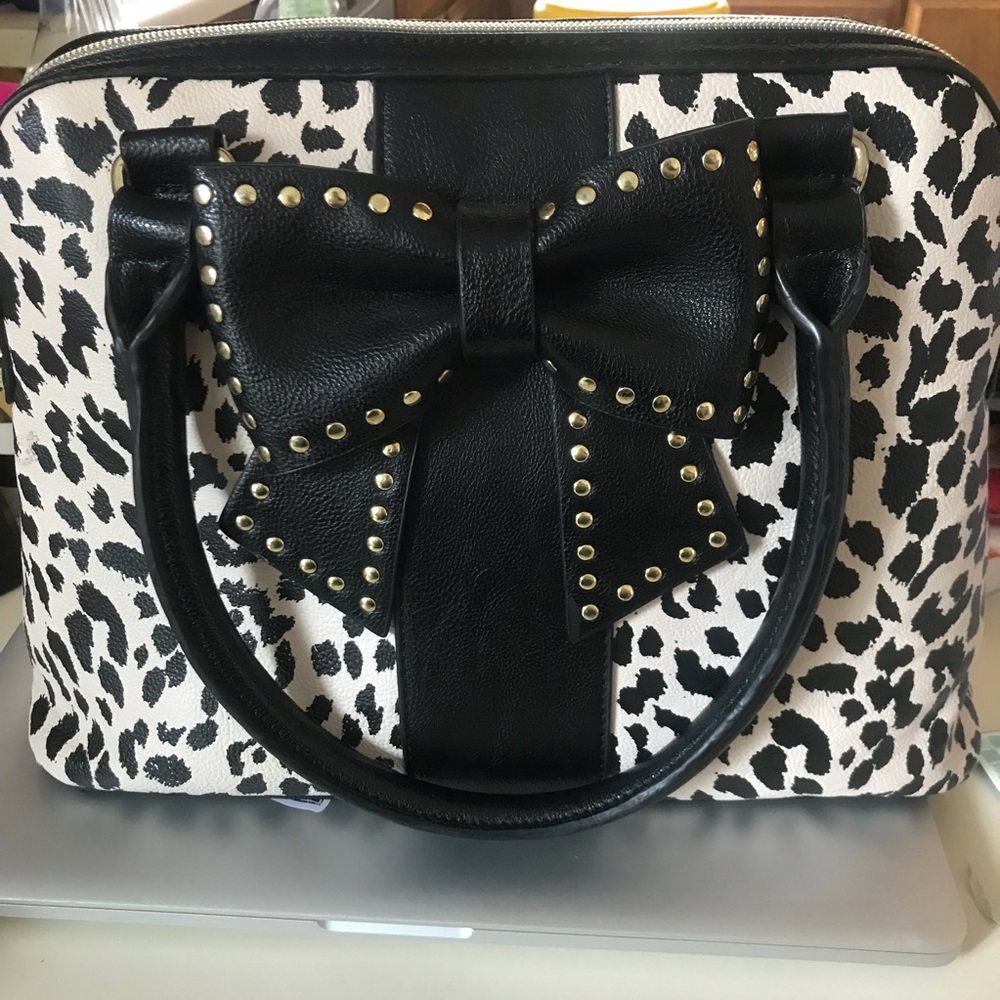LAST CHANCE Used - Betsey Johnson tote